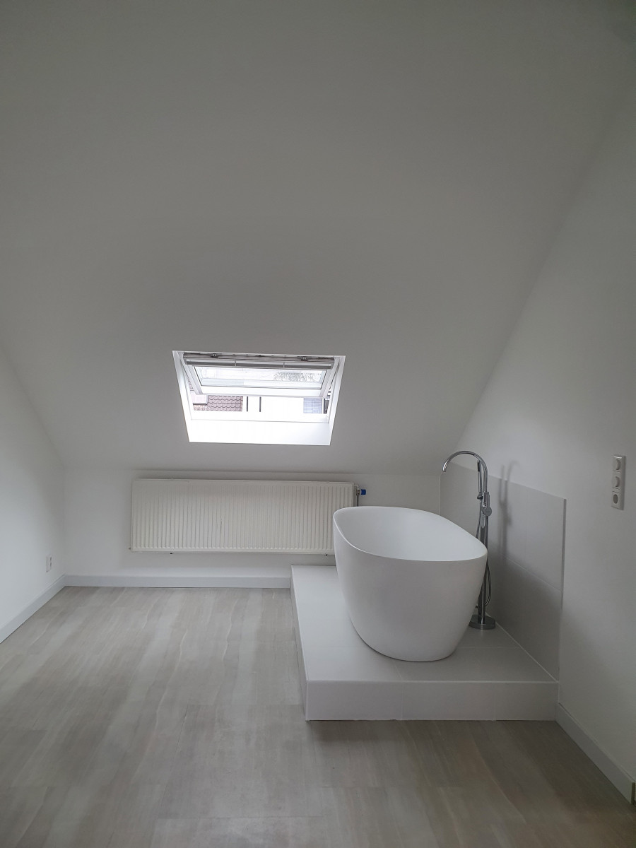 Zolder- en badkamer verbouwing bergkristal te Zoetermeer