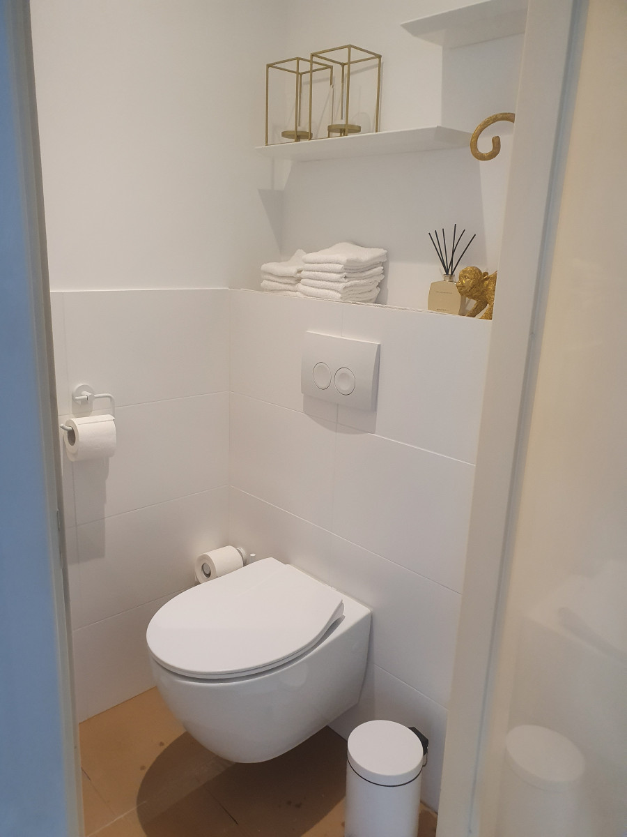 Zolder- en badkamer verbouwing bergkristal te Zoetermeer - na renovatie foto 8 | renovatie door Leroy the Builder