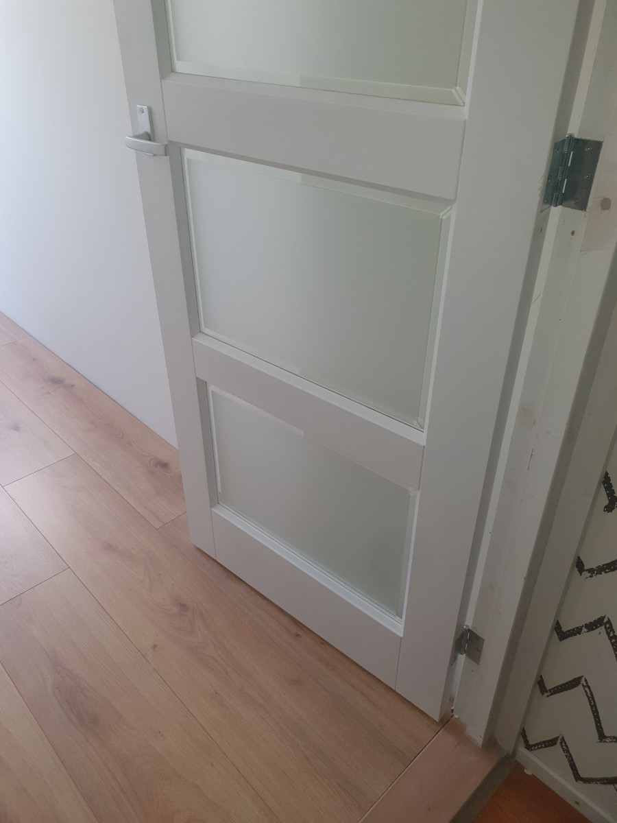 Voordeuren en binnendeuren - na renovatie foto 4 | renovatie door Leroy the Builder