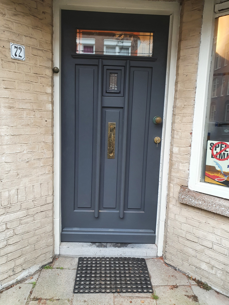 Voordeuren en binnendeuren