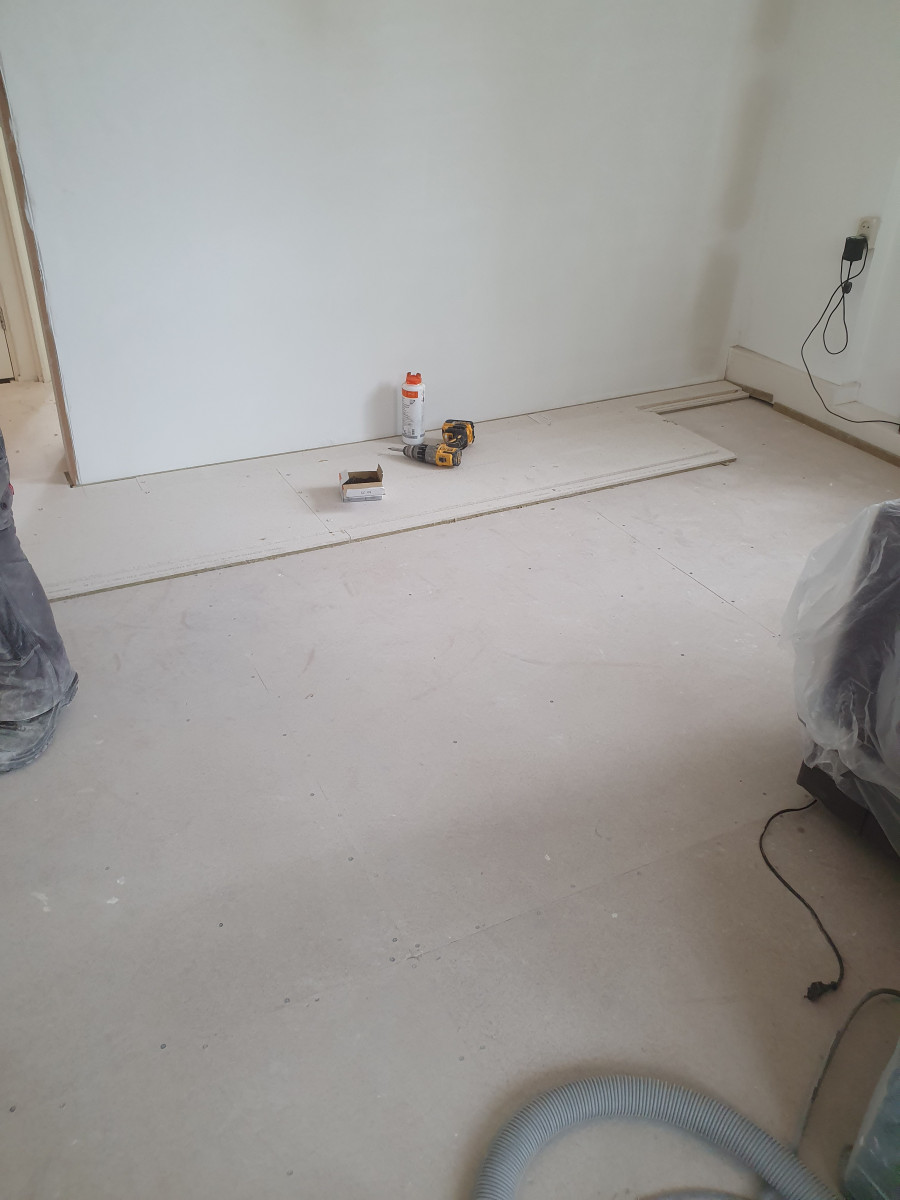 Johannes Meeuwisstraat te Amsterdam - na renovatie foto 14 | onderhoud door Leroy the Builder