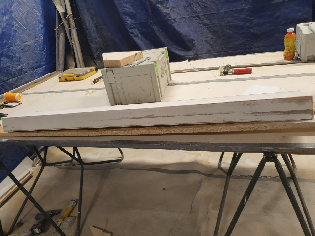 Verscheidene houtrot en houtherstel werkzaamheden. - voor renovatie foto 1 | Oude situatie