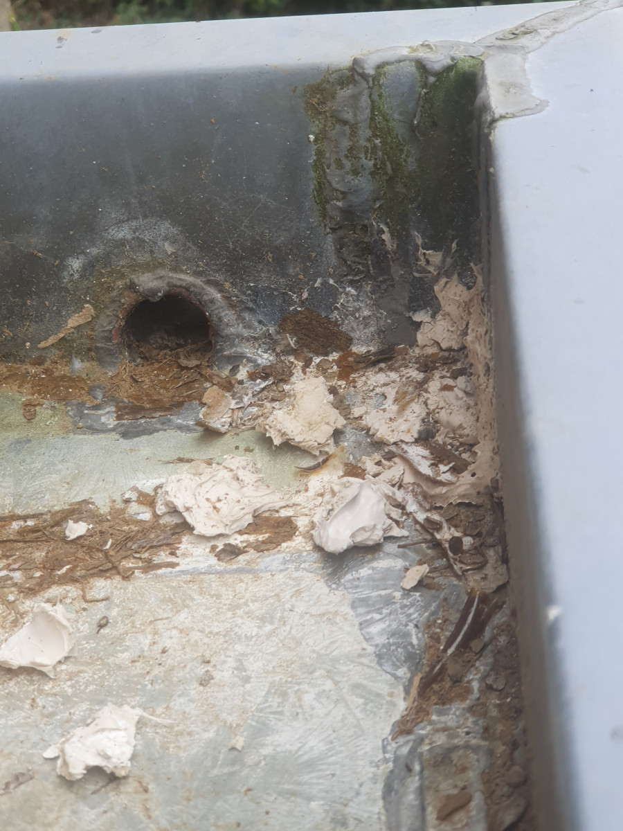 Verscheidene houtrot en houtherstel werkzaamheden. - voor renovatie foto 5 | Oude situatie