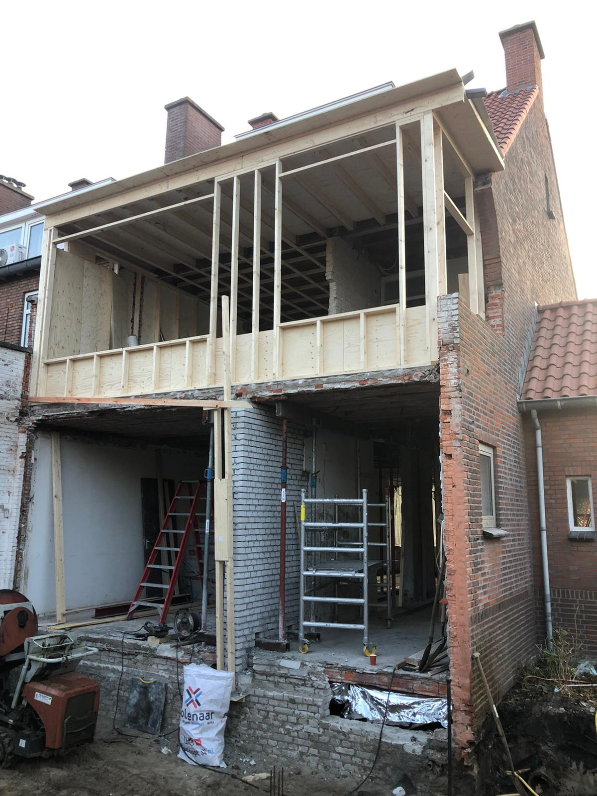 Nieuwbouw projecten - na renovatie foto 22 | aanbouw door Leroy the Builder