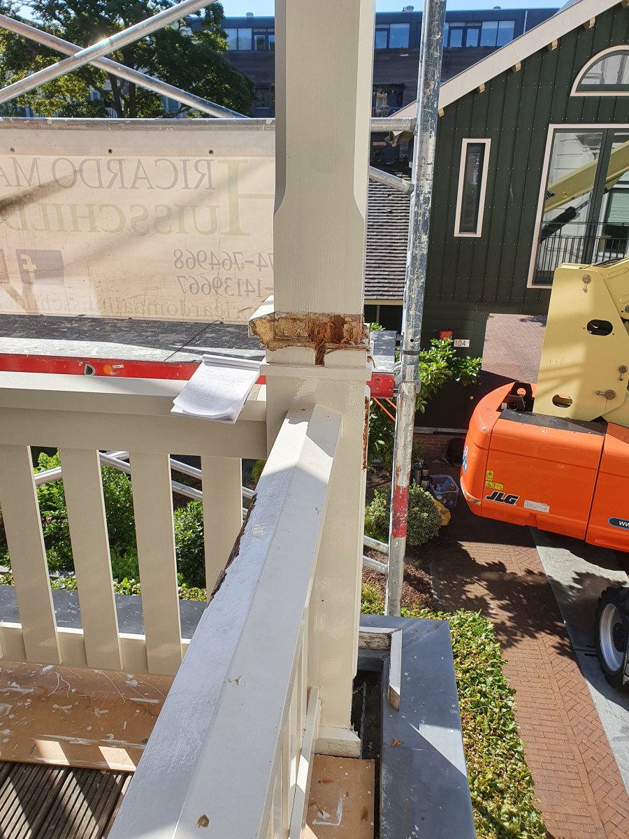 Houtrot herstel aan de Laan van Meerdervoort te Den Haag - voor renovatie foto 5 | Oude situatie