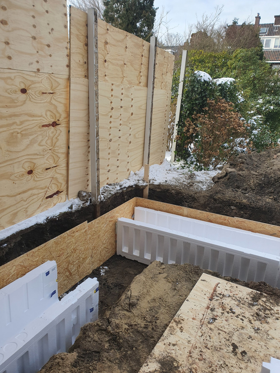 Essensteijnstraat te Voorburg - na renovatie foto 15 | aanbouw door Leroy the Builder