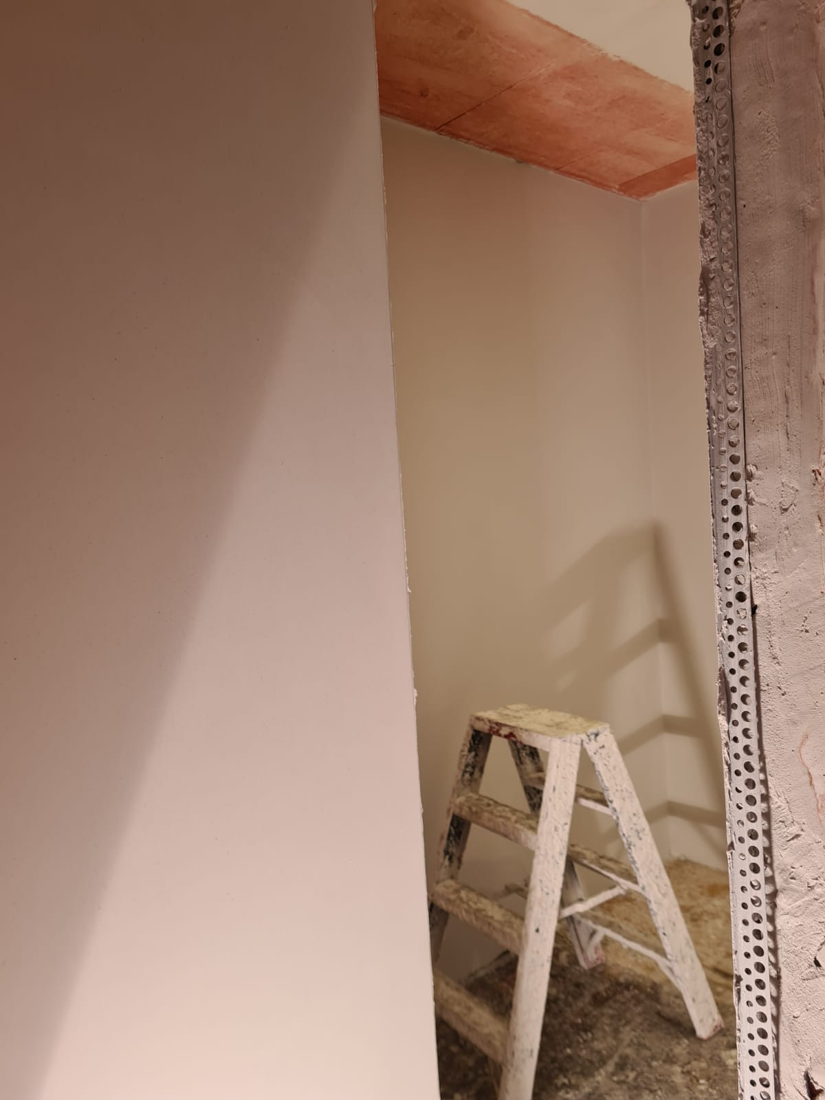 Perenstraat te Den Haag - na renovatie foto 11 | aanbouw door Leroy the Builder