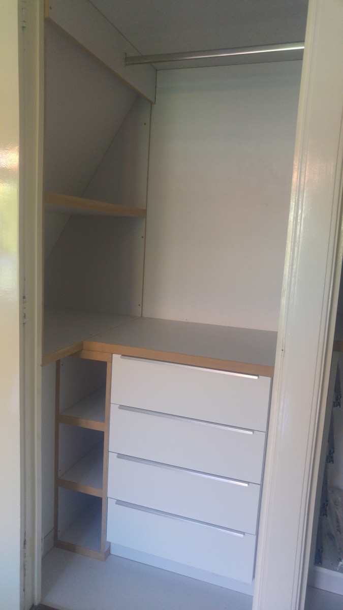 Radiator kasten en kasten op maat. - na renovatie foto 12 | renovatie door Leroy the Builder