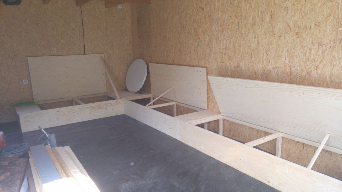 Radiator kasten en kasten op maat. - voor renovatie foto 1 | Oude situatie