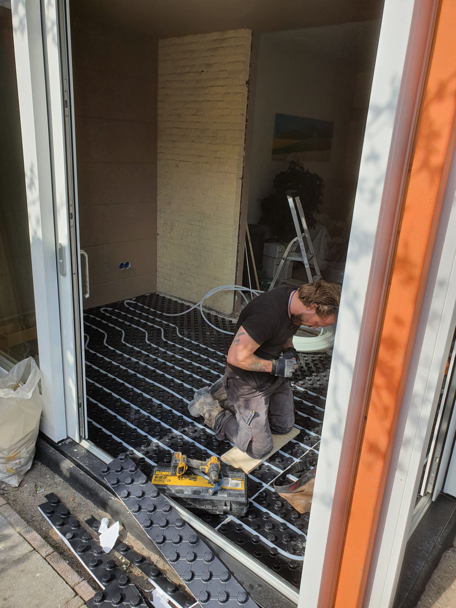 Perenstraat burenzijde - na renovatie foto 3 | aanbouw door Leroy the Builder