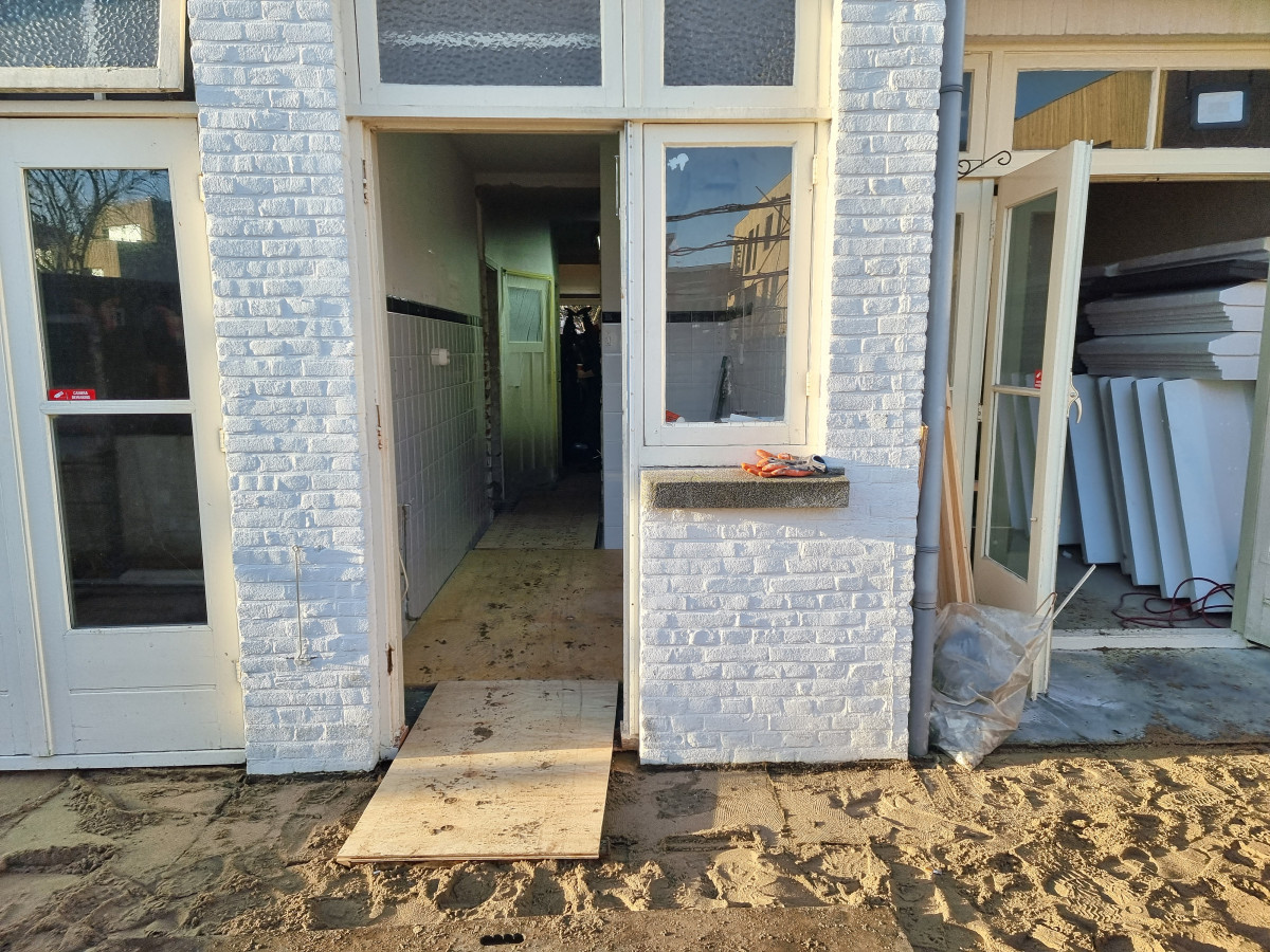 Perenstraat deel 3 - na renovatie foto 7 | aanbouw door Leroy the Builder