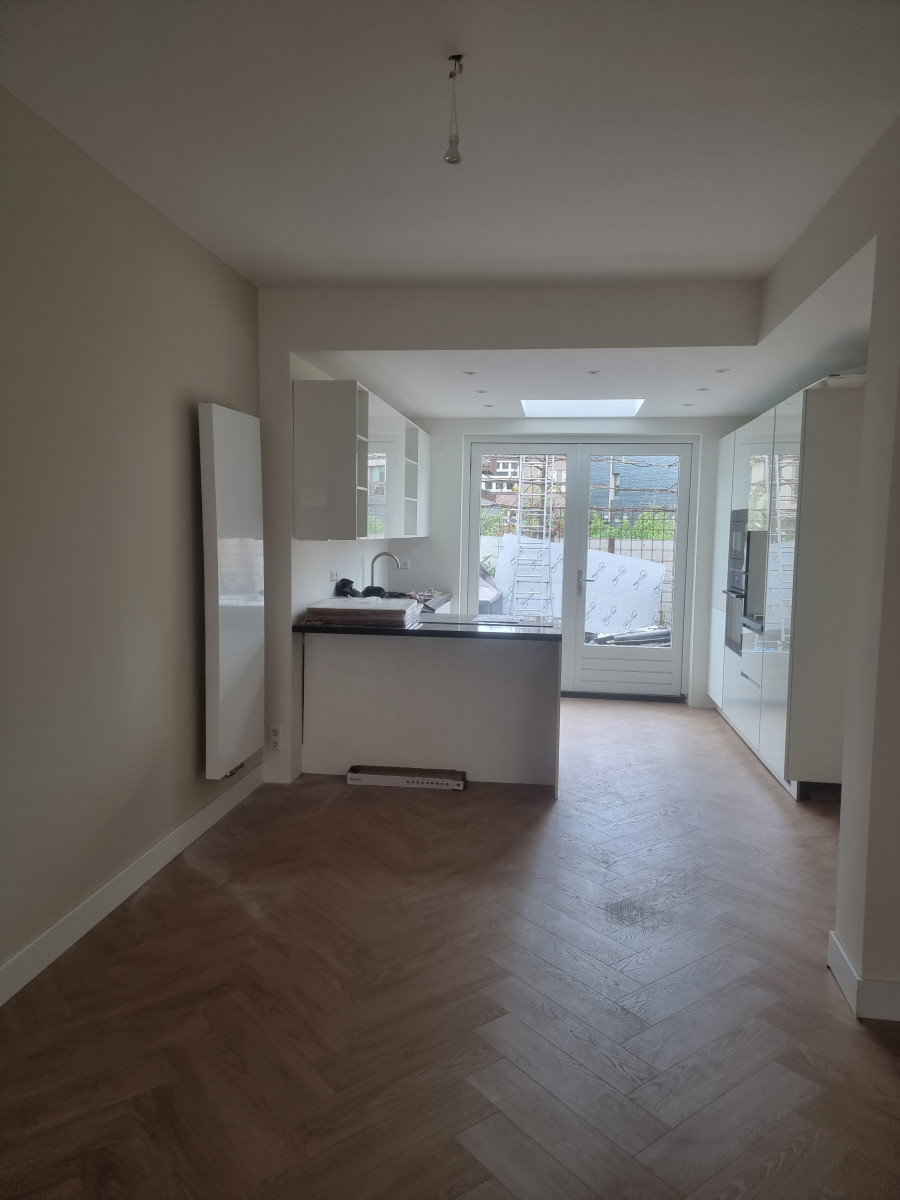 Perenstraat deel 3 - na renovatie foto 19 | aanbouw door Leroy the Builder