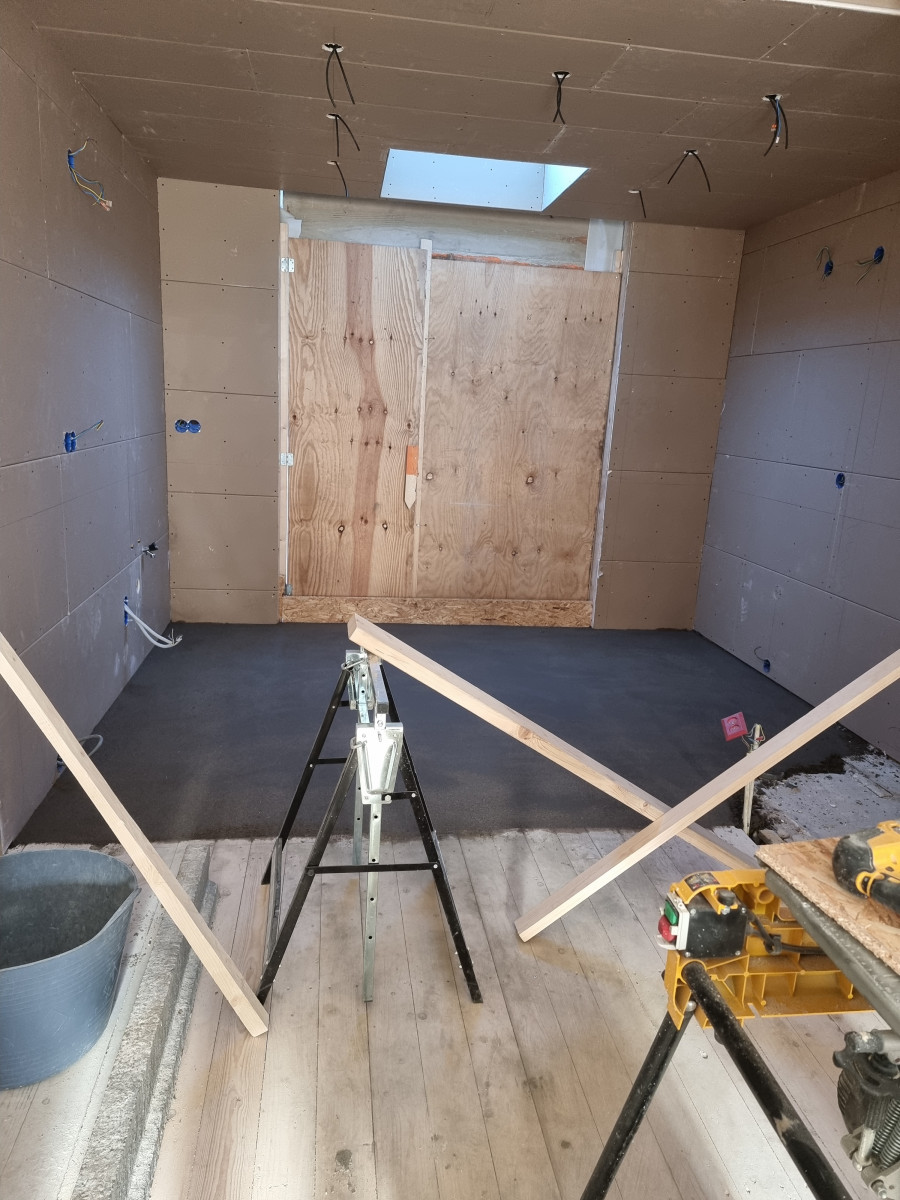 Perenstraat deel 3 - na renovatie foto 31 | aanbouw door Leroy the Builder