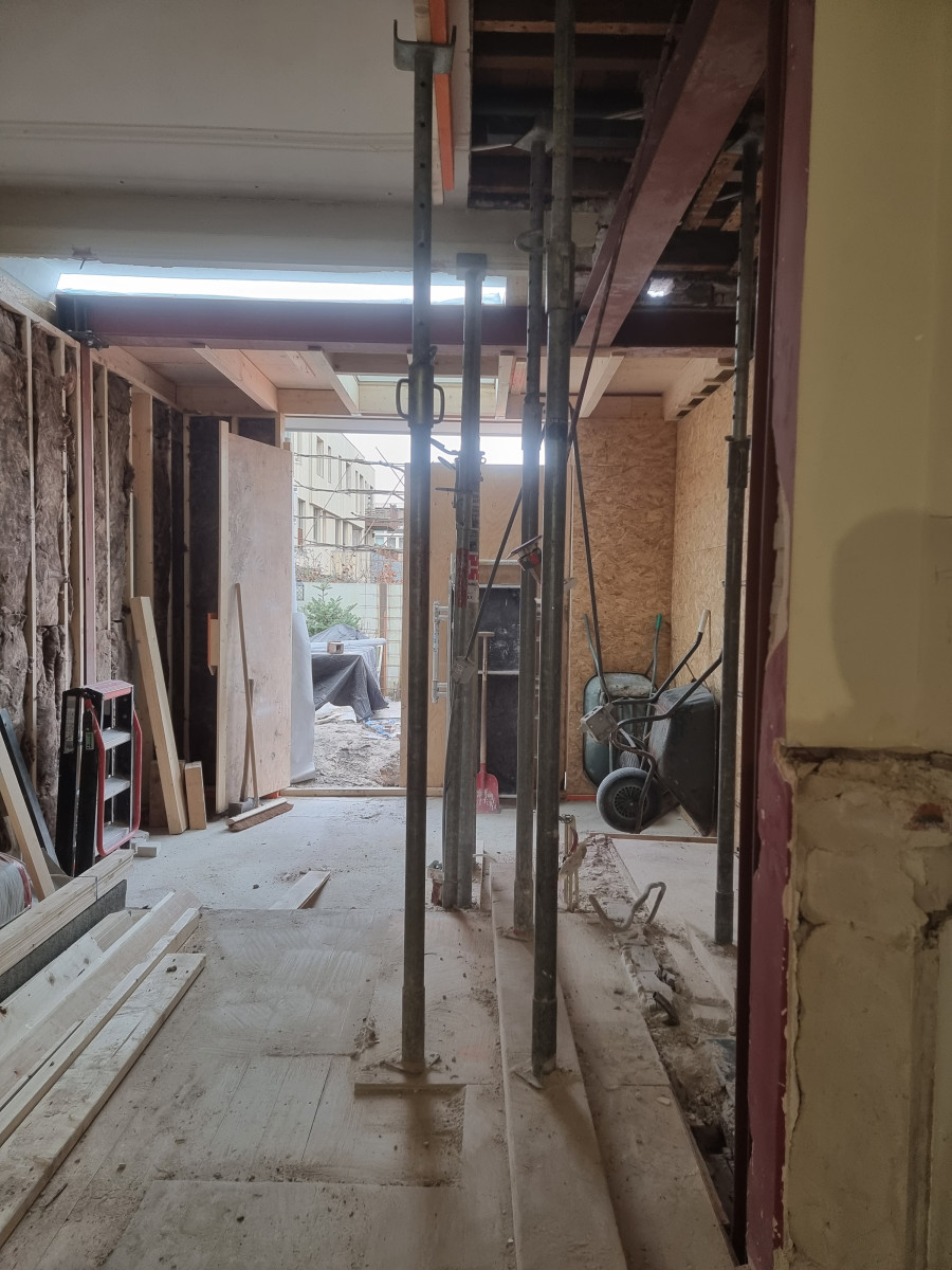 Perenstraat deel 3 - na renovatie foto 34 | aanbouw door Leroy the Builder