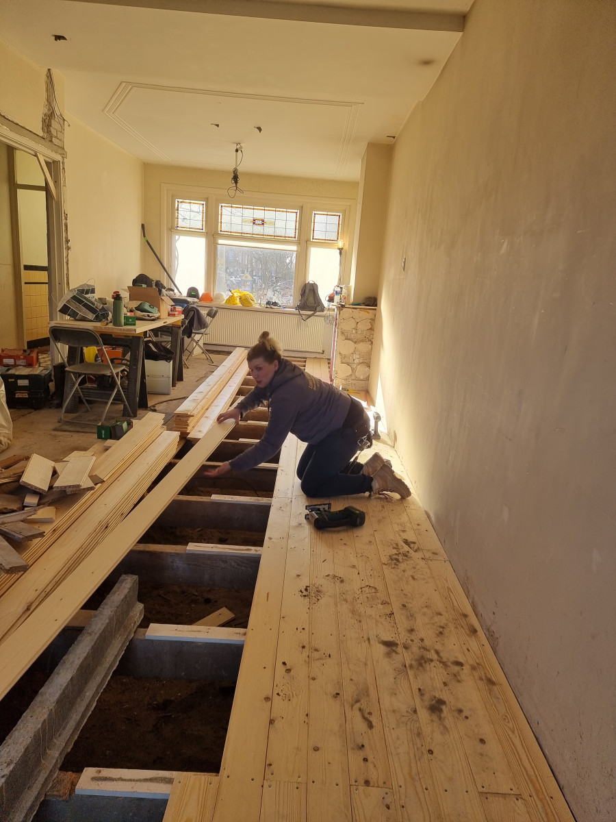 Perenstraat deel 3 - na renovatie foto 39 | aanbouw door Leroy the Builder