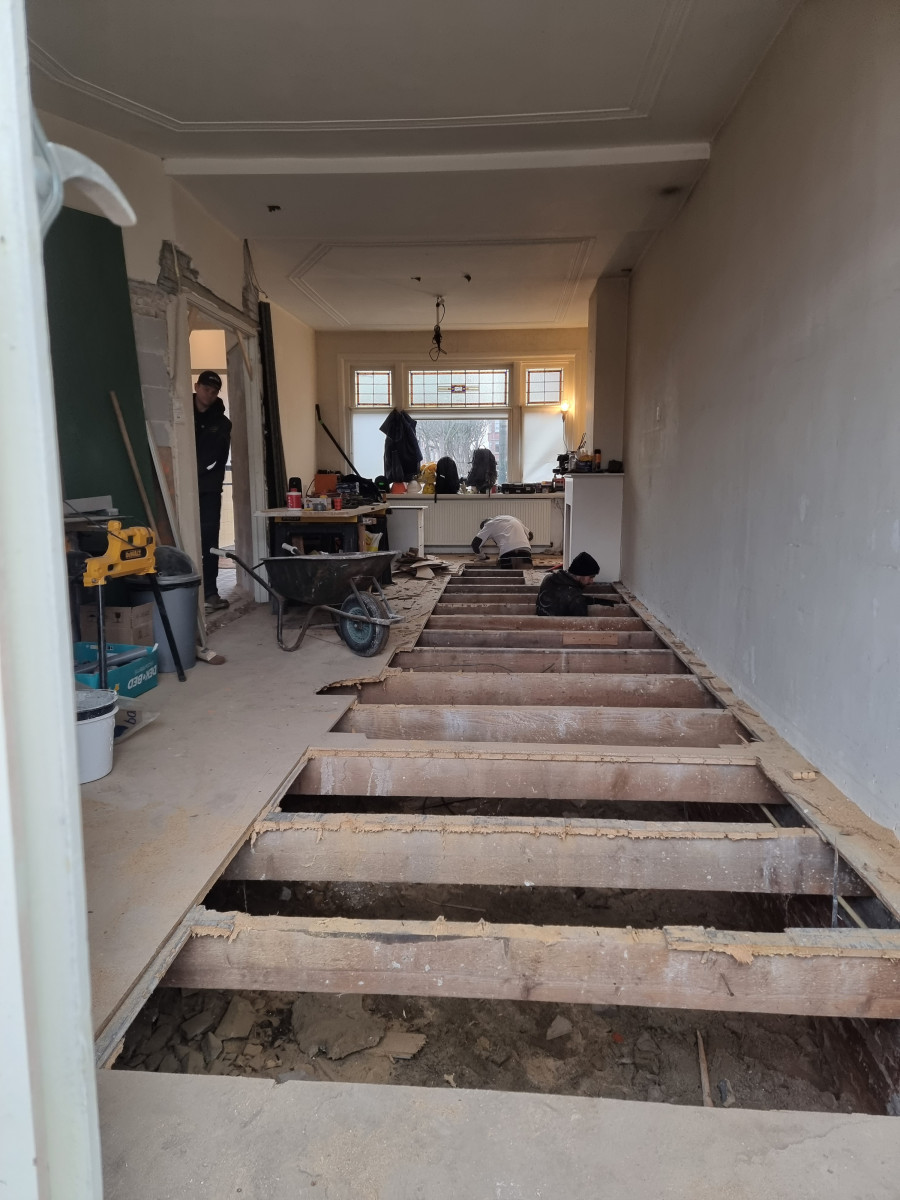 Perenstraat deel 3 - na renovatie foto 44 | aanbouw door Leroy the Builder