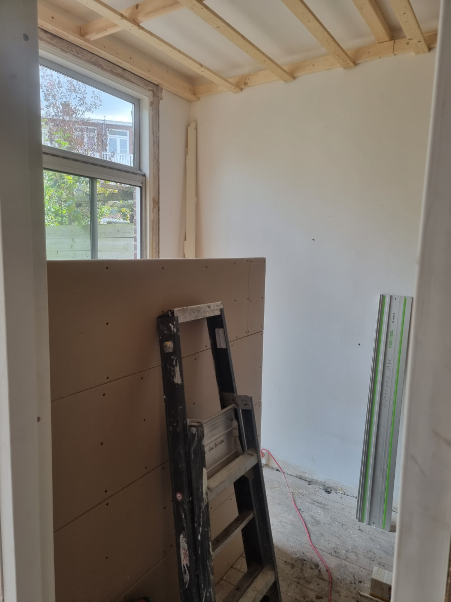 Perenstraat project 4 - na renovatie foto 8 | aanbouw door Leroy the Builder