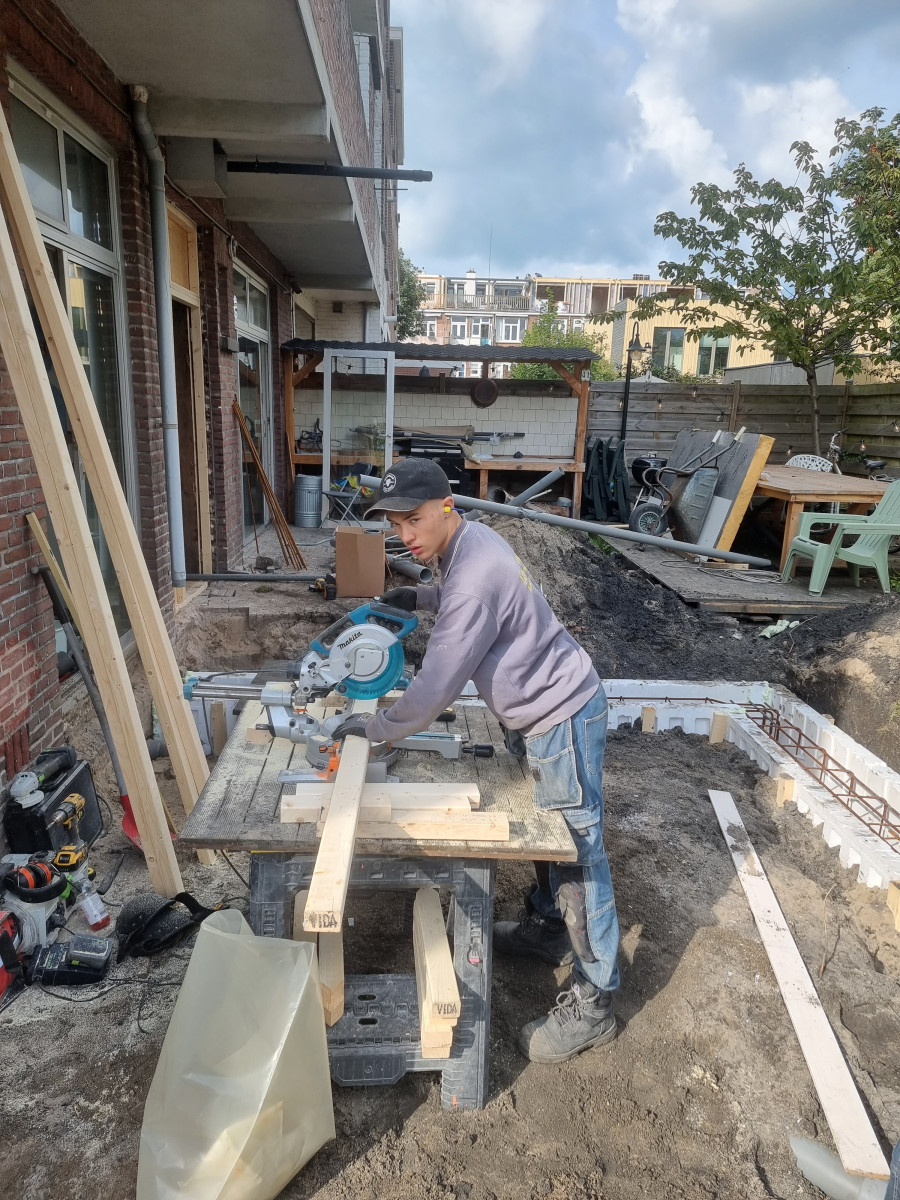 Perenstraat project 4 - na renovatie foto 15 | aanbouw door Leroy the Builder