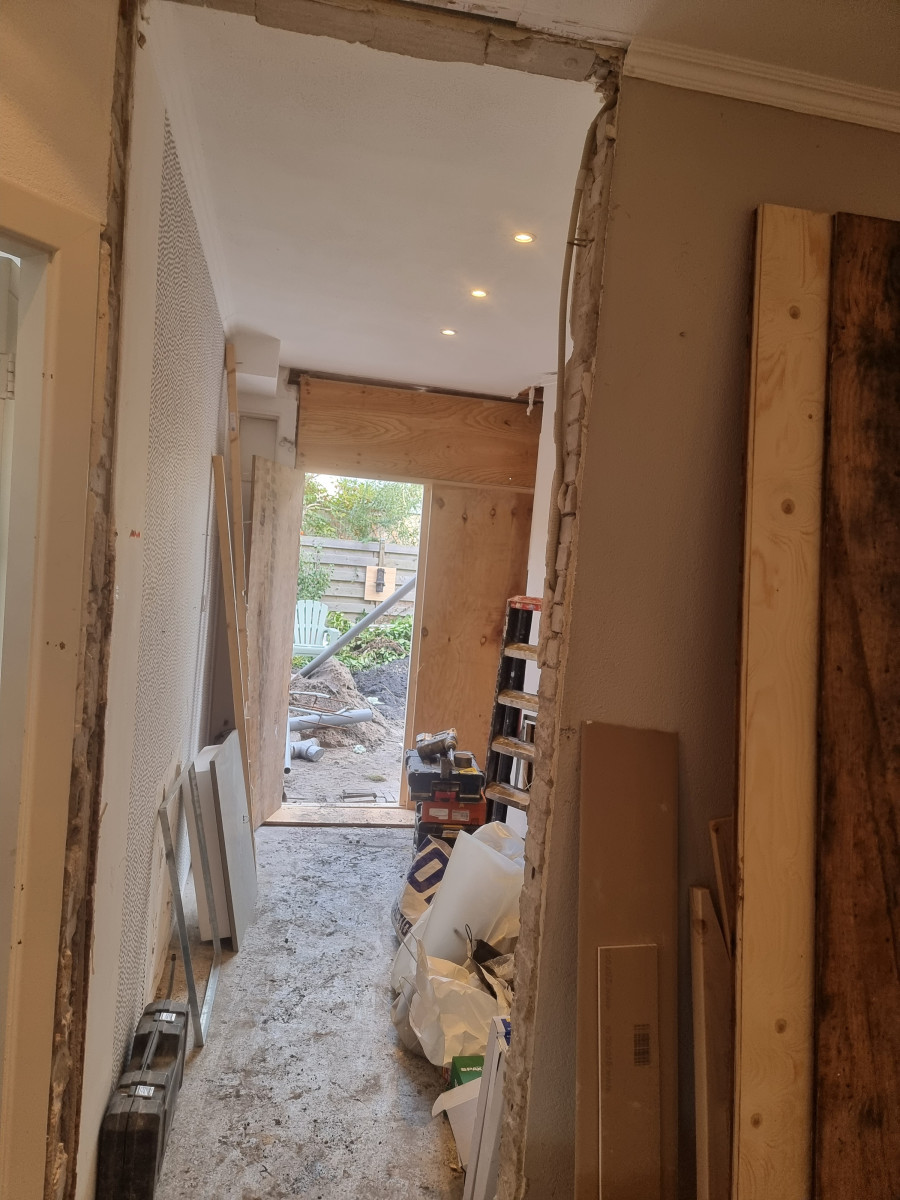 Perenstraat project 4 - na renovatie foto 17 | aanbouw door Leroy the Builder