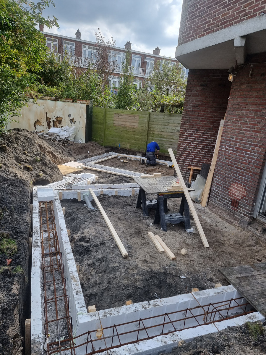 Perenstraat project 4 - na renovatie foto 19 | aanbouw door Leroy the Builder