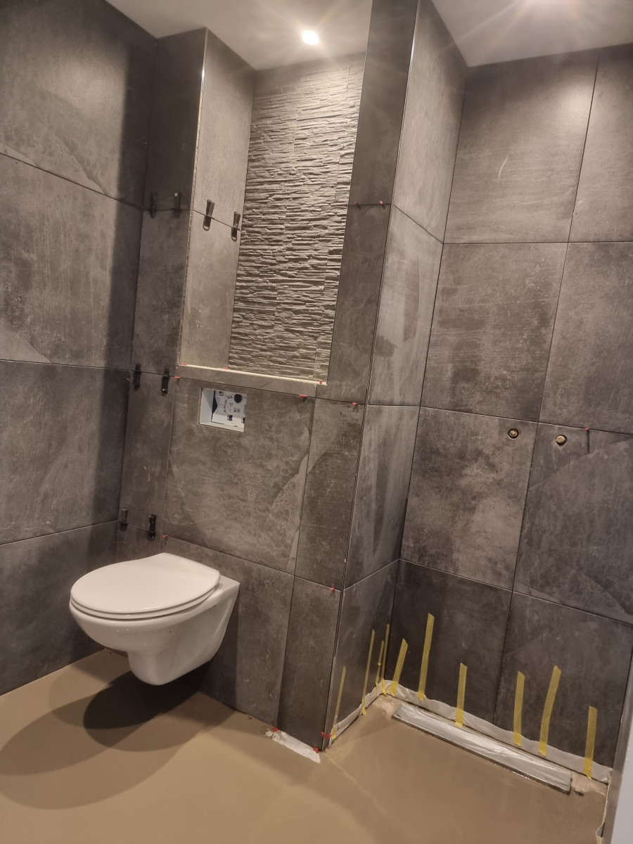 Badkamer renovatie wijnandt van elststraat - na renovatie foto 2 | renovatie door Leroy the Builder