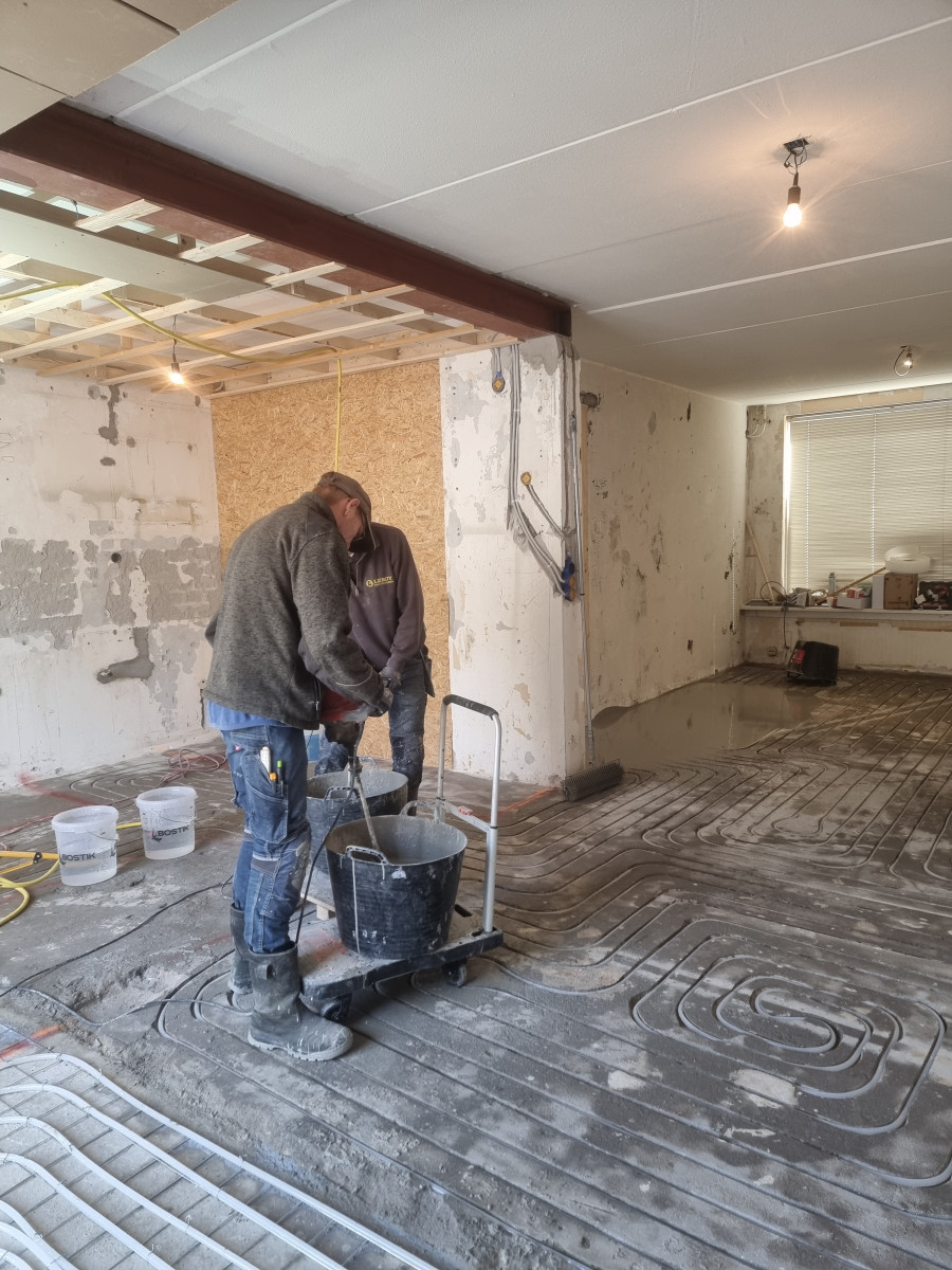 Meibloem te wateringen - na renovatie foto 47 | aanbouw door Leroy the Builder