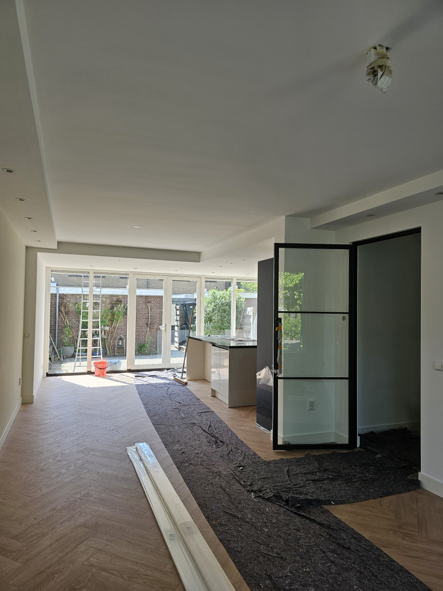 Meibloem te wateringen - na renovatie foto 50 | aanbouw door Leroy the Builder