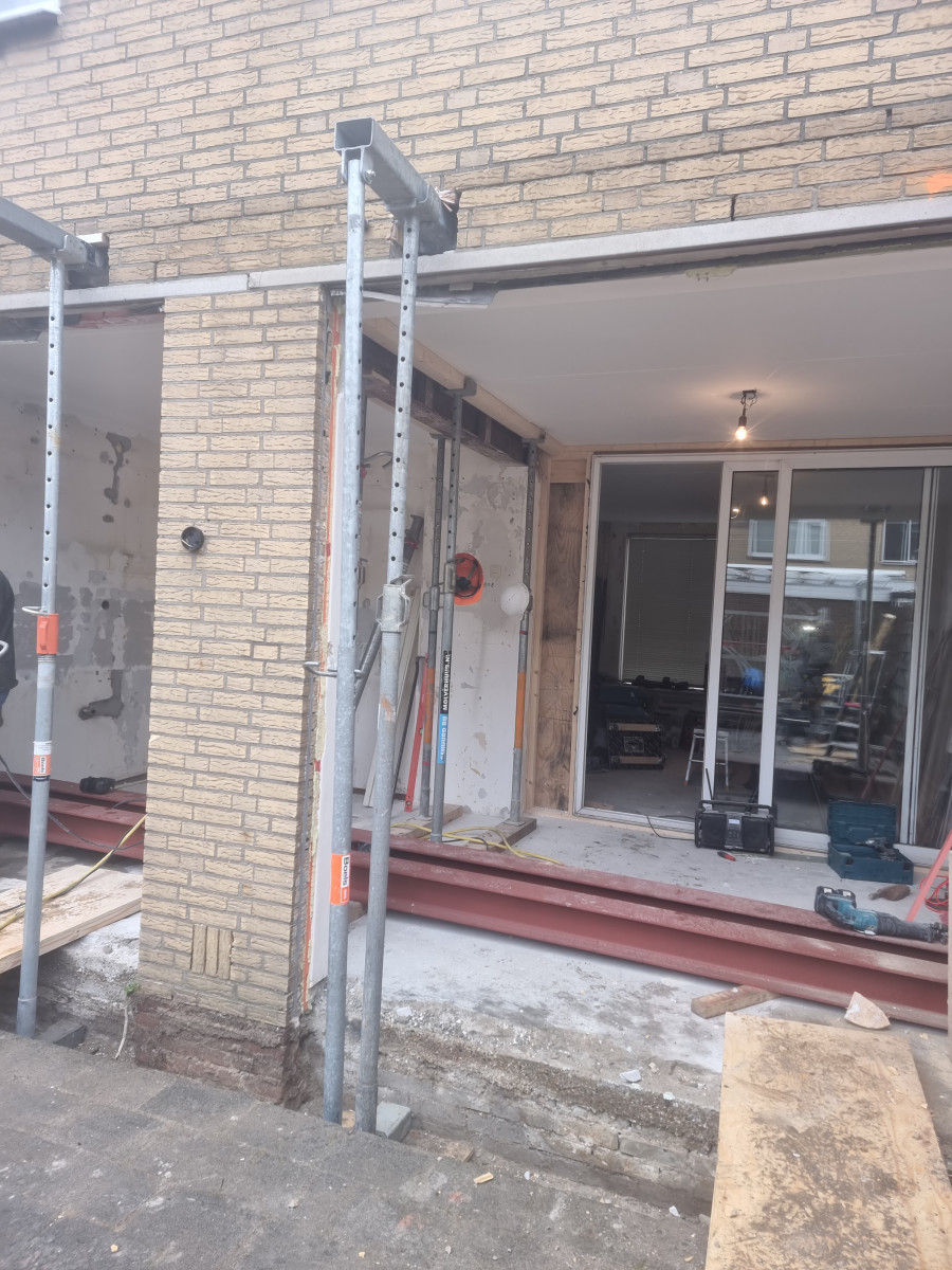 Meibloem te wateringen - na renovatie foto 7 | aanbouw door Leroy the Builder
