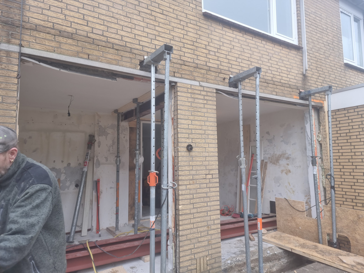 Meibloem te wateringen - na renovatie foto 8 | aanbouw door Leroy the Builder