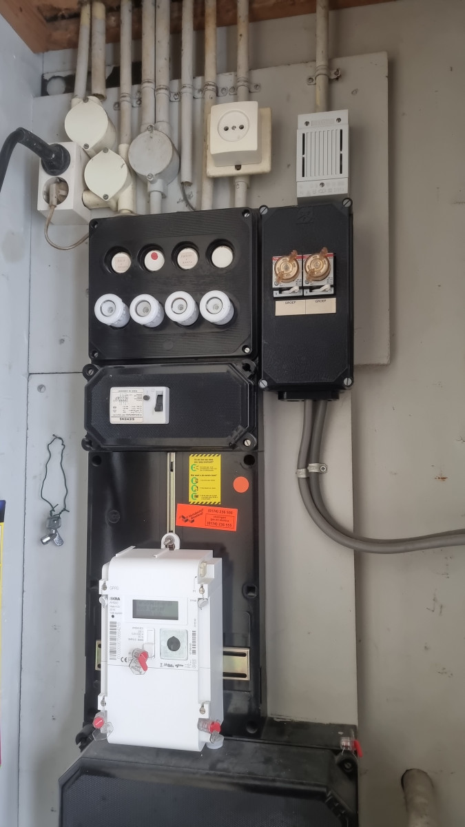 Meibloem te wateringen - voor renovatie foto 1 | Oude situatie