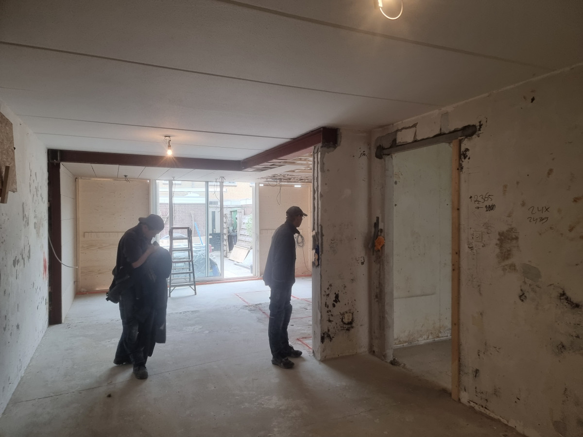 Meibloem te wateringen - na renovatie foto 18 | aanbouw door Leroy the Builder