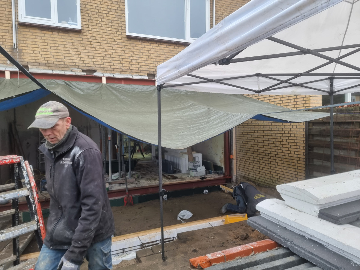 Meibloem te wateringen - na renovatie foto 24 | aanbouw door Leroy the Builder