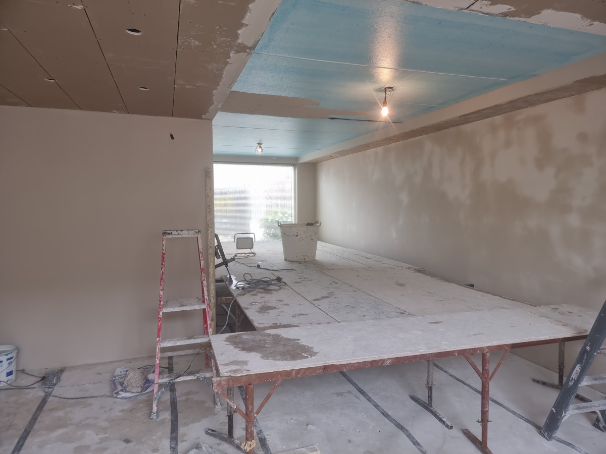 Meibloem te wateringen - na renovatie foto 33 | aanbouw door Leroy the Builder