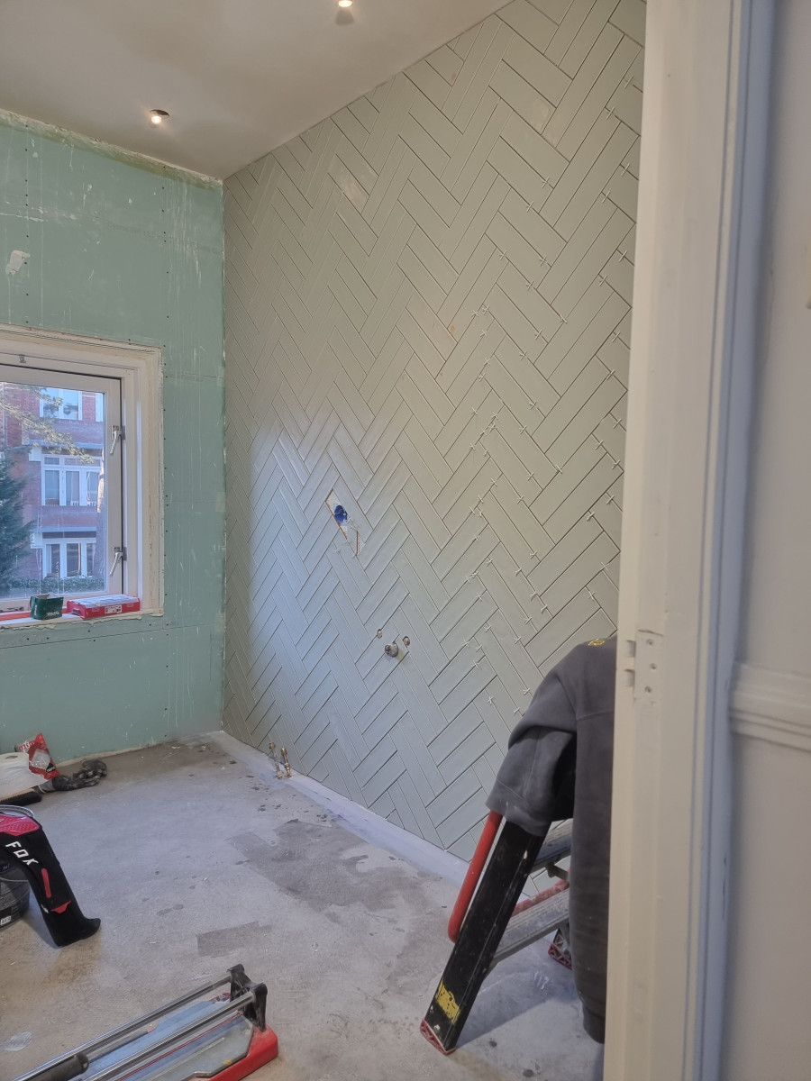 Badkamer renovatie - na renovatie foto 2 | renovatie door Leroy the Builder