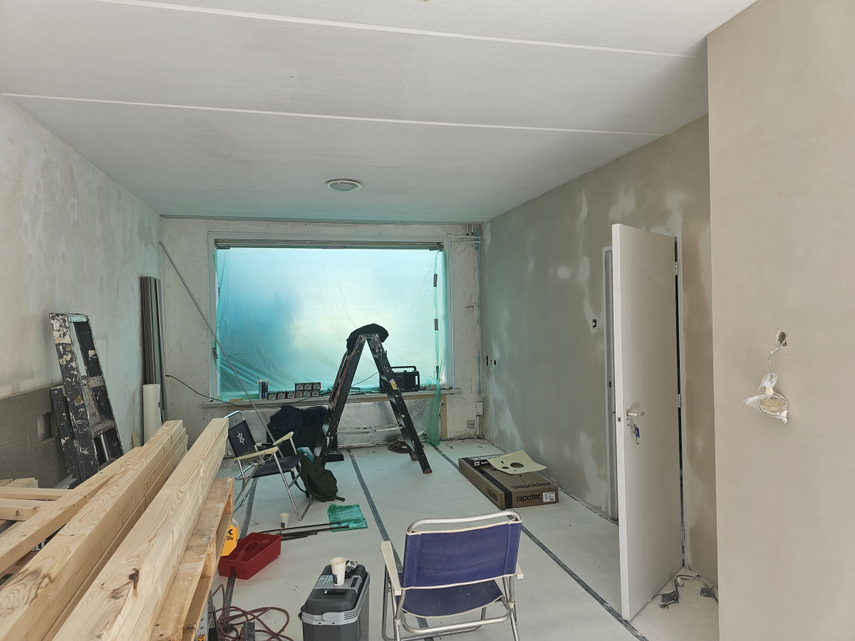 Meibloem deel 2 buren - na renovatie foto 12 | renovatie door Leroy the Builder