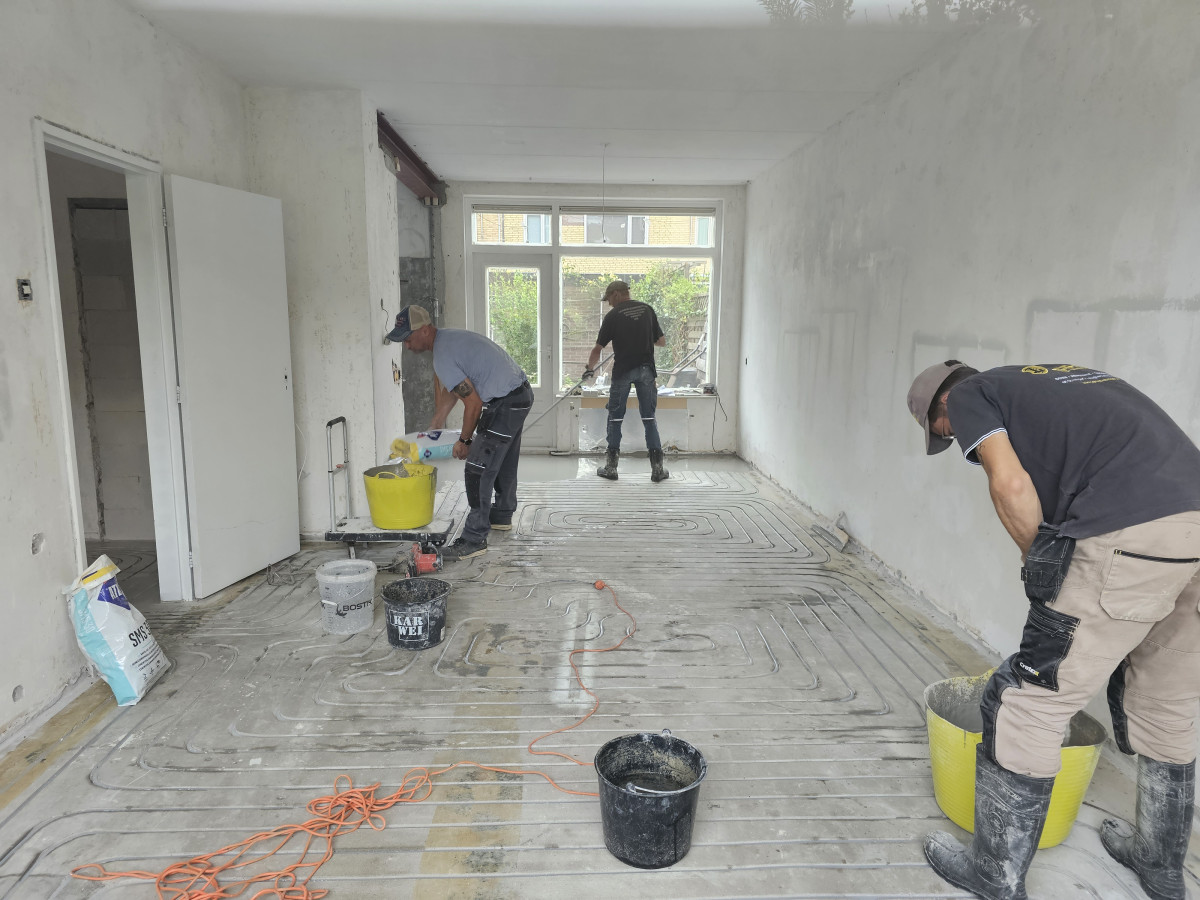 Meibloem deel 2 buren - na renovatie foto 14 | renovatie door Leroy the Builder