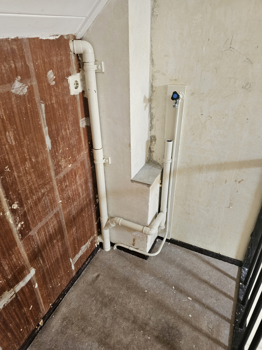 Meibloem deel 2 buren - voor renovatie foto 5 | Oude situatie