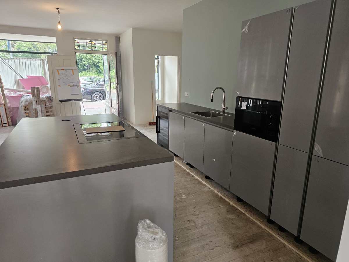 Laan van meerdervoort - na renovatie foto 23 | renovatie door Leroy the Builder