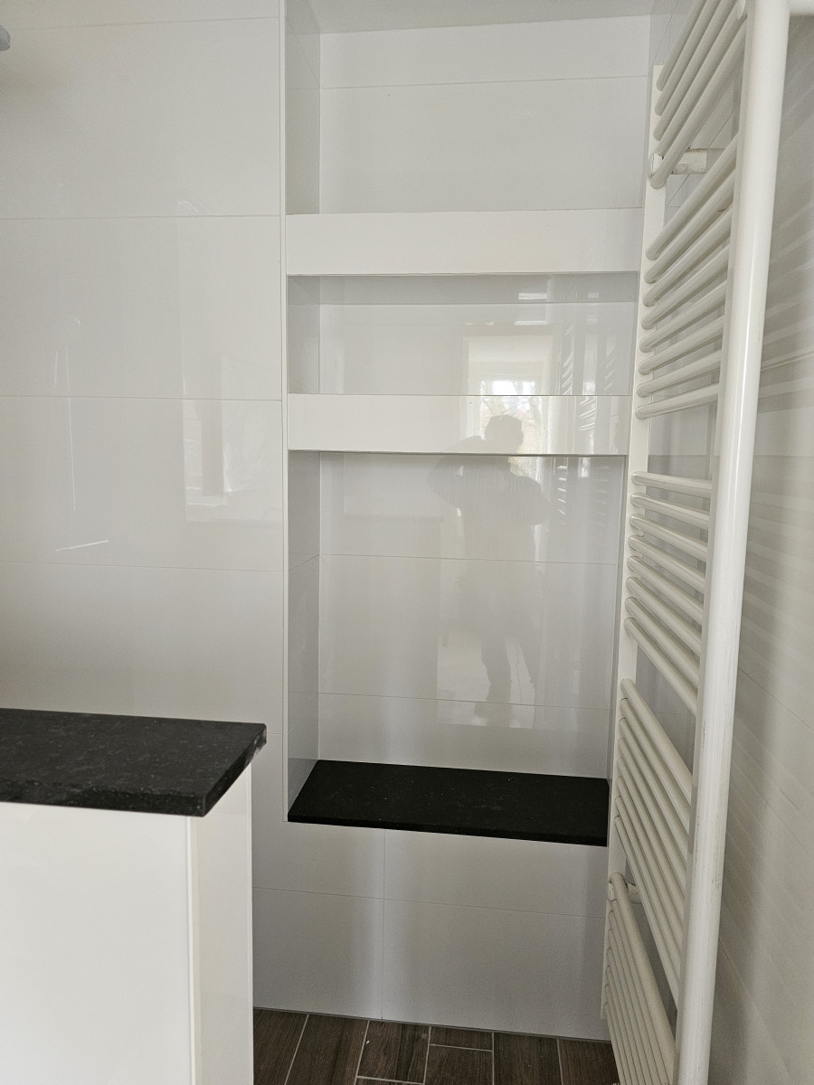 Badkamers op Verschillende projecten - na renovatie foto 7 | renovatie door Leroy the Builder