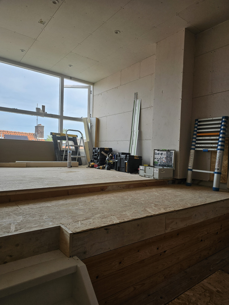 Dakkapel - halve dakopbouw - na renovatie foto 4 | renovatie door Leroy the Builder